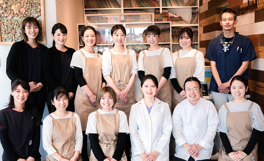 佐賀市の「佐賀ん歯科・こども歯科」のスタッフ紹介